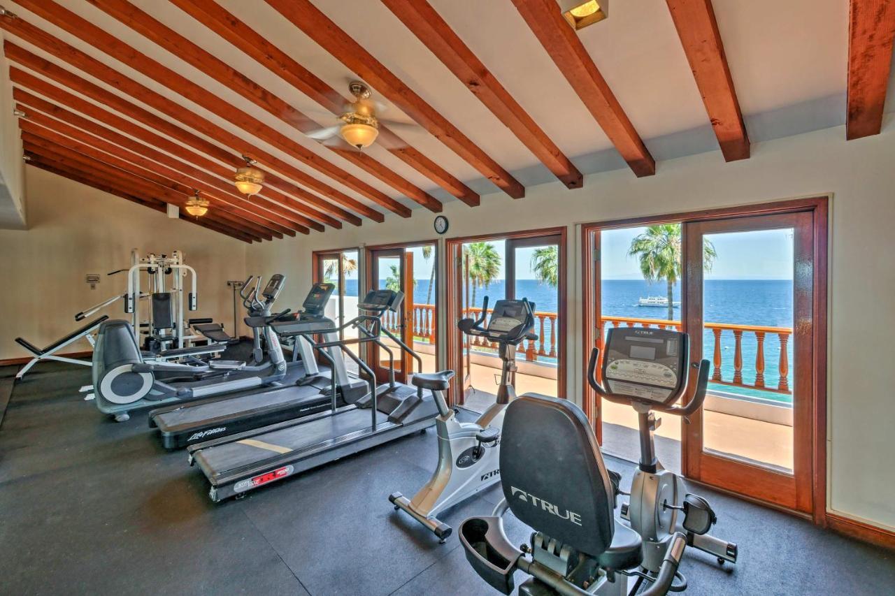 Lux Oceanfront Penthouse Suite Wpanoramic Views Avalon Exterior photo